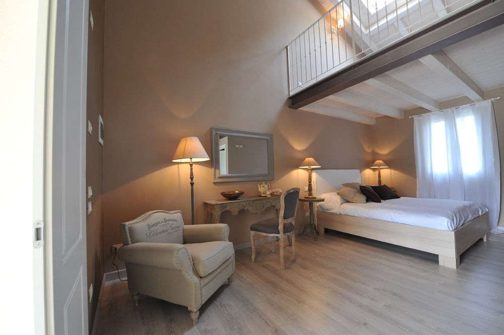 A Casa Di Delia B&B Charming House Sant'Elena di Silea エクステリア 写真